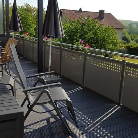 Weingut Herbert Schuler - Gastehaus Barbel Apartamento Obereisenheim